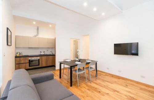 Cenisia Apartment | Cenisia District Perosa Roomy Flat