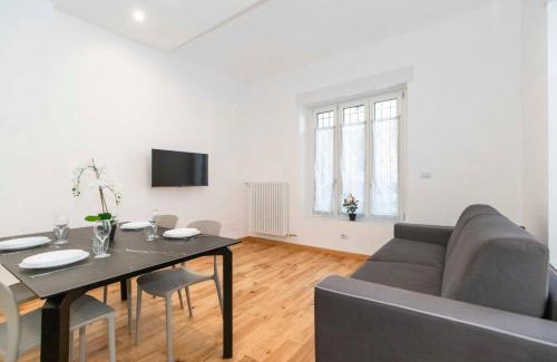 Cenisia Apartment | Cenisia District Perosa Roomy Flat