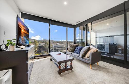 Braddon Apartment | Center 2-Bed with Gym, Sauna, Indoor Pool & Views