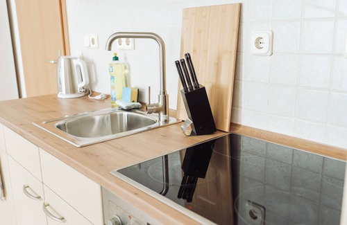 Chemnitz Apartment | Center, 2R, own terrace, WiFi, 4P, modern, quiet