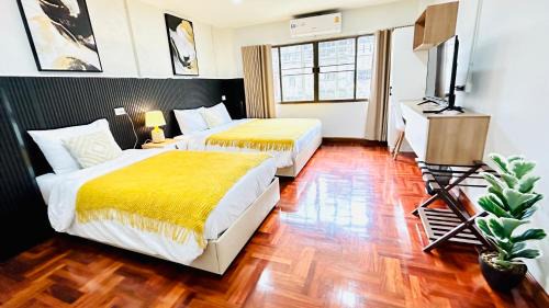 Bang Rak Apartment | Center Bangrak at Bangkok