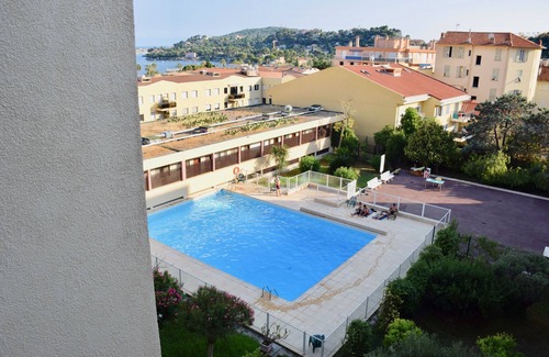 Beaulieu-sur-Mer Apartment | Center Beaulieu sea view 2 rooms quiet and sunny with swimming pool