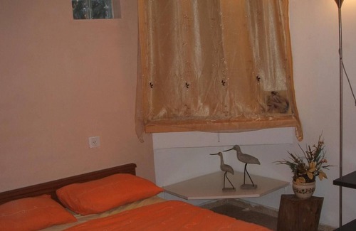 Kokhav Ya'ir House | Center Israel unit Immersed in the greenery