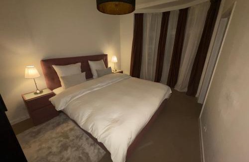 Mellet Apartment | Center monet