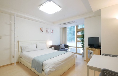 Sajik-dong Apartment | Center of Seoul/SAFE and CLEAN