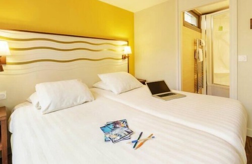 Chaumont-sur-Tharonne House | Center Parcs - Domaine des Hauts de Bruyeres - Cottage VIP Eden 3 Rooms 4 Persons