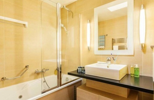 Chaumont-sur-Tharonne House | Center Parcs - Domaine des Hauts de Bruyeres - Cottage VIP Eden 3 Rooms 4 Persons