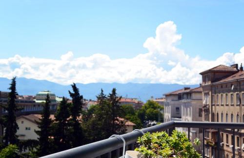 Rijeka Apartment | Center Vibes Lux