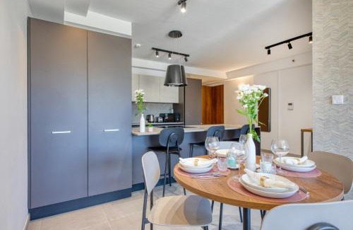 Mgarr Apartment | Central 1 Bedroom St Julians Sleeps 4