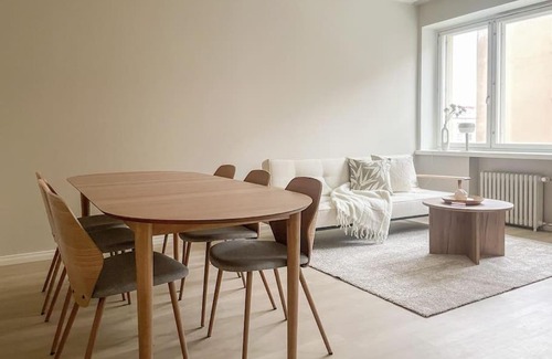 Toolo Apartment | Central 1BR next to the park
