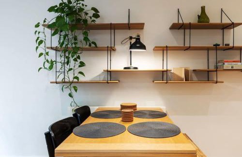 Hoxton West Apartment | Central 2-bed 2-bath apartment in Old Street