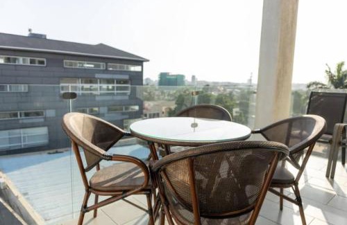 Labone Apartment | Central 2 Bed Apartment