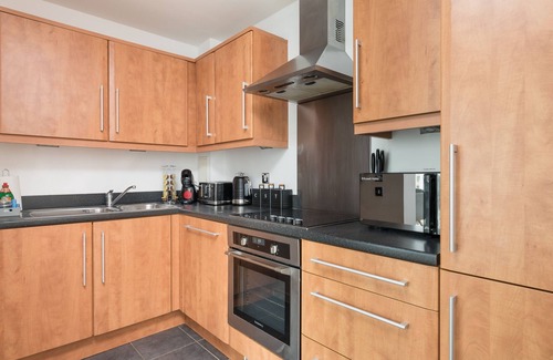 Central Milton Keynes Apartment | Central 2 bed flat, free parking