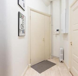 Kluuvi Apartment | Central 2 Bedroom 2 Full Bathroom Executive Suite