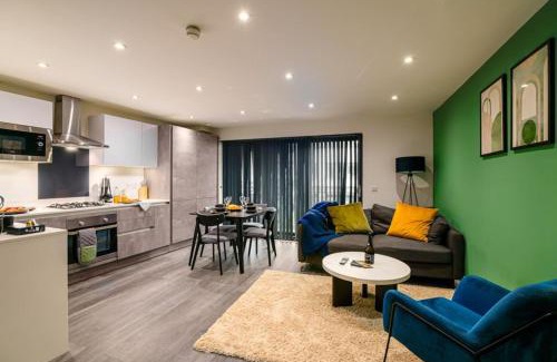 Whitechapel Apartment | Central 2BD Apt in Whitechapel, London