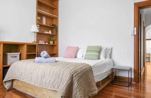 Potts Point House | Central 4 BDRM Terrace with Office