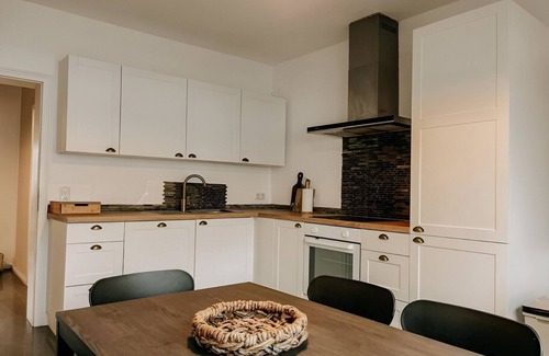 Frohnhausen Apartment | Central 88m² with proximity to Messe Essen! MA2L