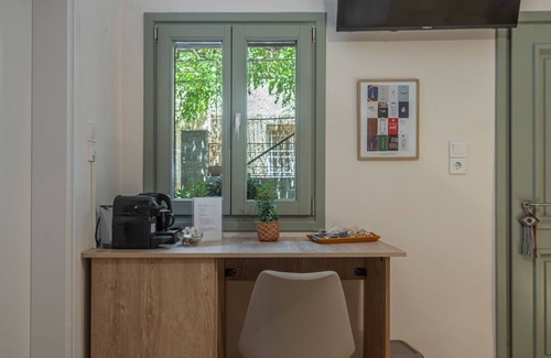 Aegina Town Apartment | Central Aegina Escape | 5-min Walk to Port, Dining & Island Attractions