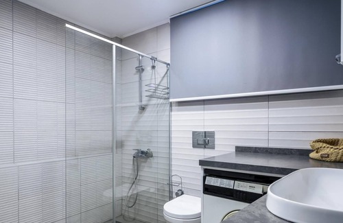 Bostanci Apartment | Central and Capacious Flat in Istanbul Bostanci