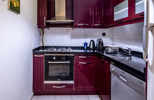 Moda Apartment | Central and Colorful Flat in Caferaga, Kadikoy