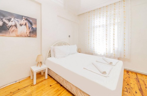 Antalya City Centre Apartment | Central and Pleasant Flat in Muratpasa