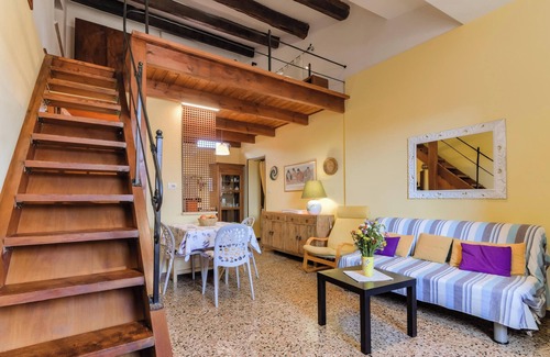 Alghero City Centre Apartment | Central Apartment "Alghero San Francesco" with A/C & Wi-Fi