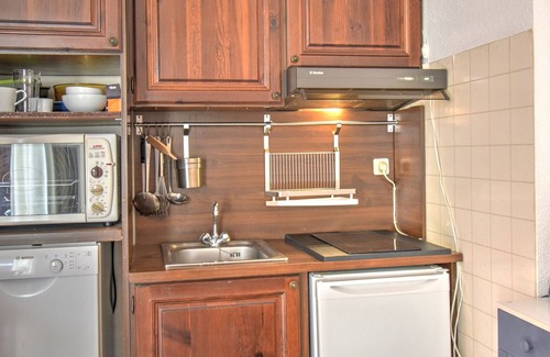 Morzine Apartment | Central Apartment for 4 with Balcony, Parking, and Special Rates