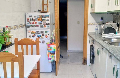 Almunecar Apartment | Central apartment. Large outdoor patio & garage