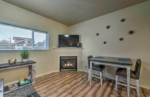 Anacortes Apartment | Central Apt Private Fireplace and Patio Access