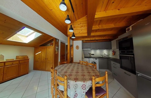 Le Grand-Bornand Apartment | Central apt with 2 bedrooms, balcony, ski locker and all comforts in Le Grand-Bornand