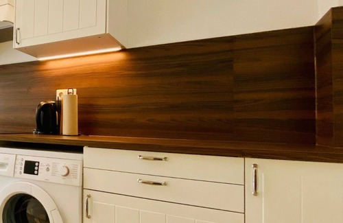 Gera Apartment | Central | Balcony | Smart TV | washing machine
