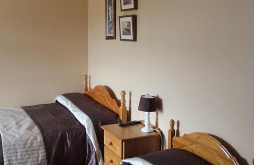 Lifford Bed & Breakfast | Central Bar B&B
