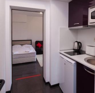 Burgas Center Apartment | Central Beach GUEST ROOMS