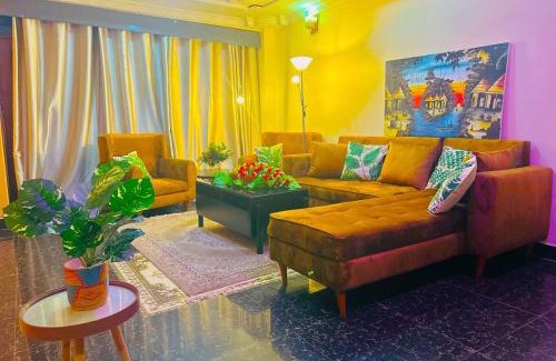 Dar es Salaam Bed & Breakfast | Central Beautiful & peaceful Private bedroom AC, Very fast WiFi 1