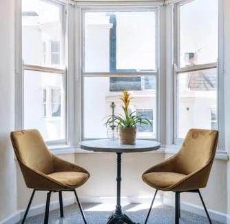 Kemptown Apartment | Central Brighton Seaside Retreat