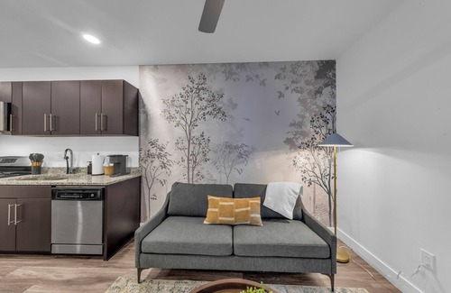 Rio Grande Apartment | Central Charm! Easy Walk Access & Discounts!