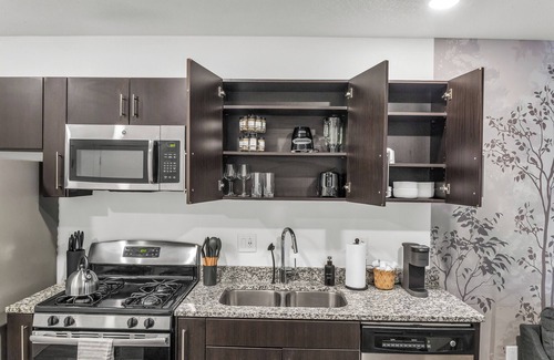 Rio Grande Apartment | Central Charm! Easy Walk Access & Discounts!