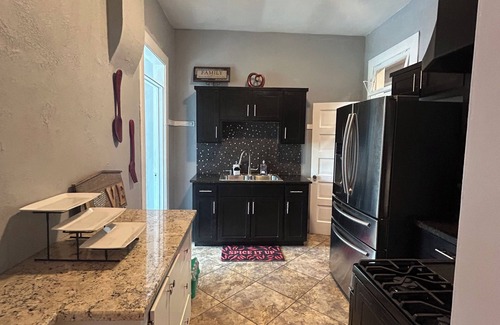El Paso House | Central Charm home in El Paso, Tx. This charming home features 3 bedrooms