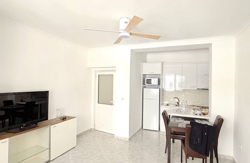 Tirana Apartment | Central Charm: Tirana Hideaway