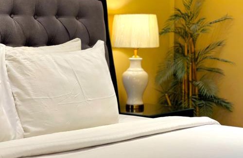 Bahria Town Apartment | Central City 2BHK by StayMehman