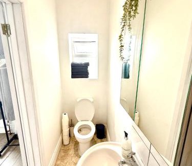 Saint Paul's Apartment | Central City Flat in Bristol