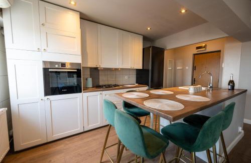 Targoviste Apartment | Central City View X1