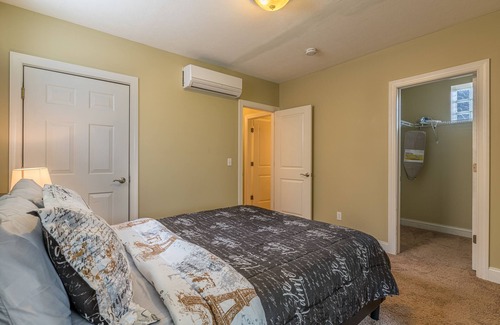 Tremont Apartment | Central Cleveland Gem Lower Unit 1 Bedroom Apts by RedAwning