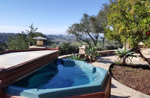 Callender House | Central Coast living at its best!!