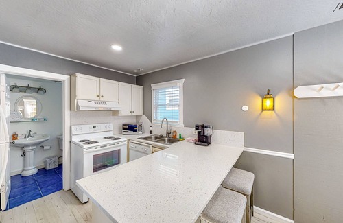 North Park City Condo | Central condo with fireplace & parking - walk to Park City lifts & Main Street