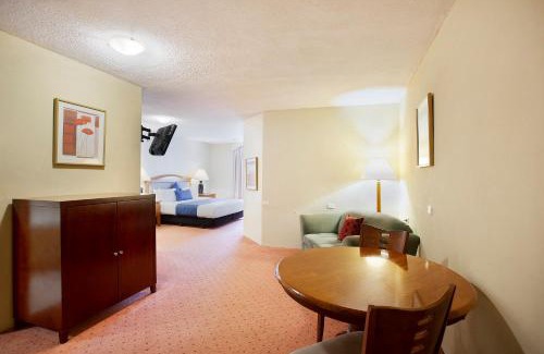 Warrnambool Hotel | Central Court Motel Warrnambool