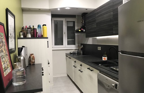 Sisli Apartment | Central Cozy Apartment in Safe Local Neighbourhood
