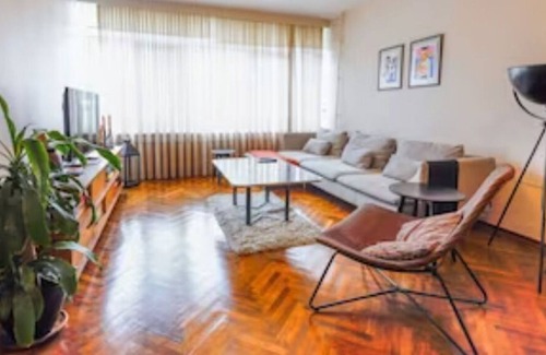 Nisantasi Apartment | Central Cozy Flat in Nisantasi 2Bedroom/1Bath