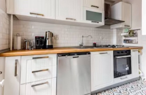 Nisantasi Apartment | Central Cozy Flat in Nisantasi 2Bedroom/1Bath