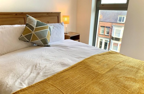 Darlington Apartment | Central Darlington Apartment with 2 Bedrooms